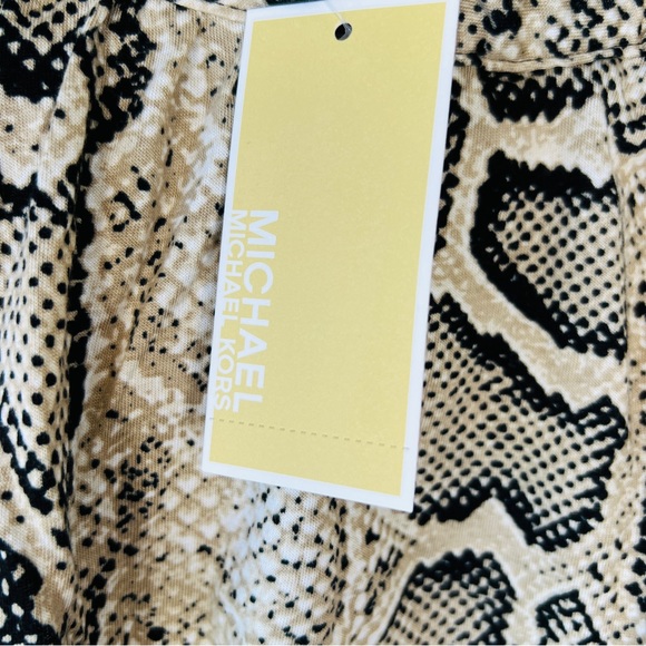 Michael Kors Animal Print Top XS NWT Retail $88 - Picture 3 of 6